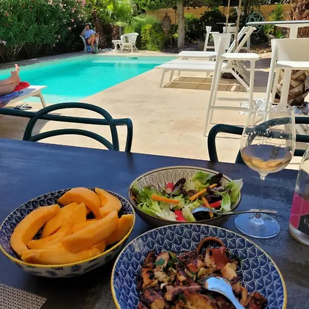 Bed & Breakfast Rasoa *