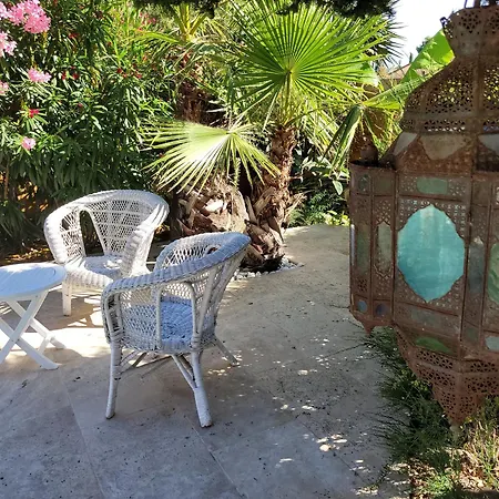 ベッド・アンド・ブレックファスト Rasoa 4*